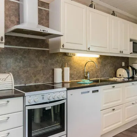 Haapaniemi By Interhome * Hiukkajoki