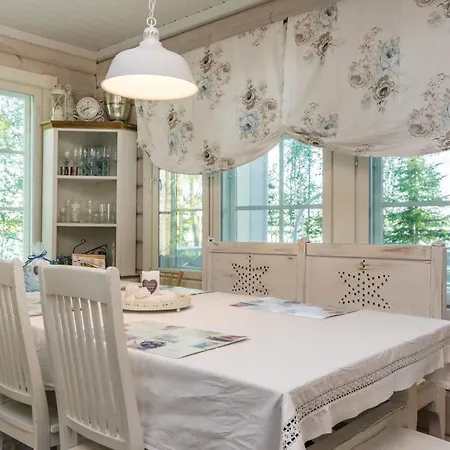 別荘 Haapaniemi By Interhome Hiukkajoki